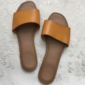 Old Navy Sandals